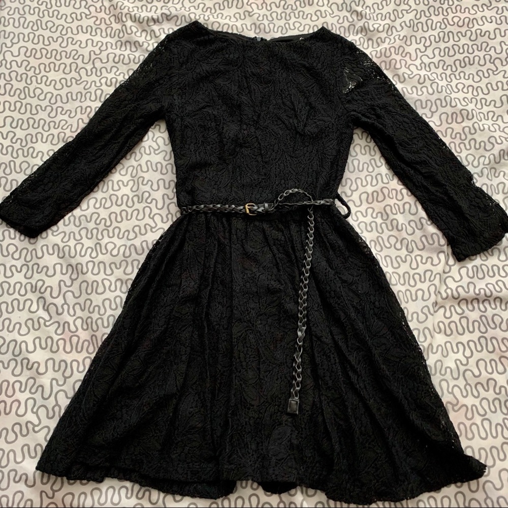 ✨2/$25✨ Black lace dress - NWT